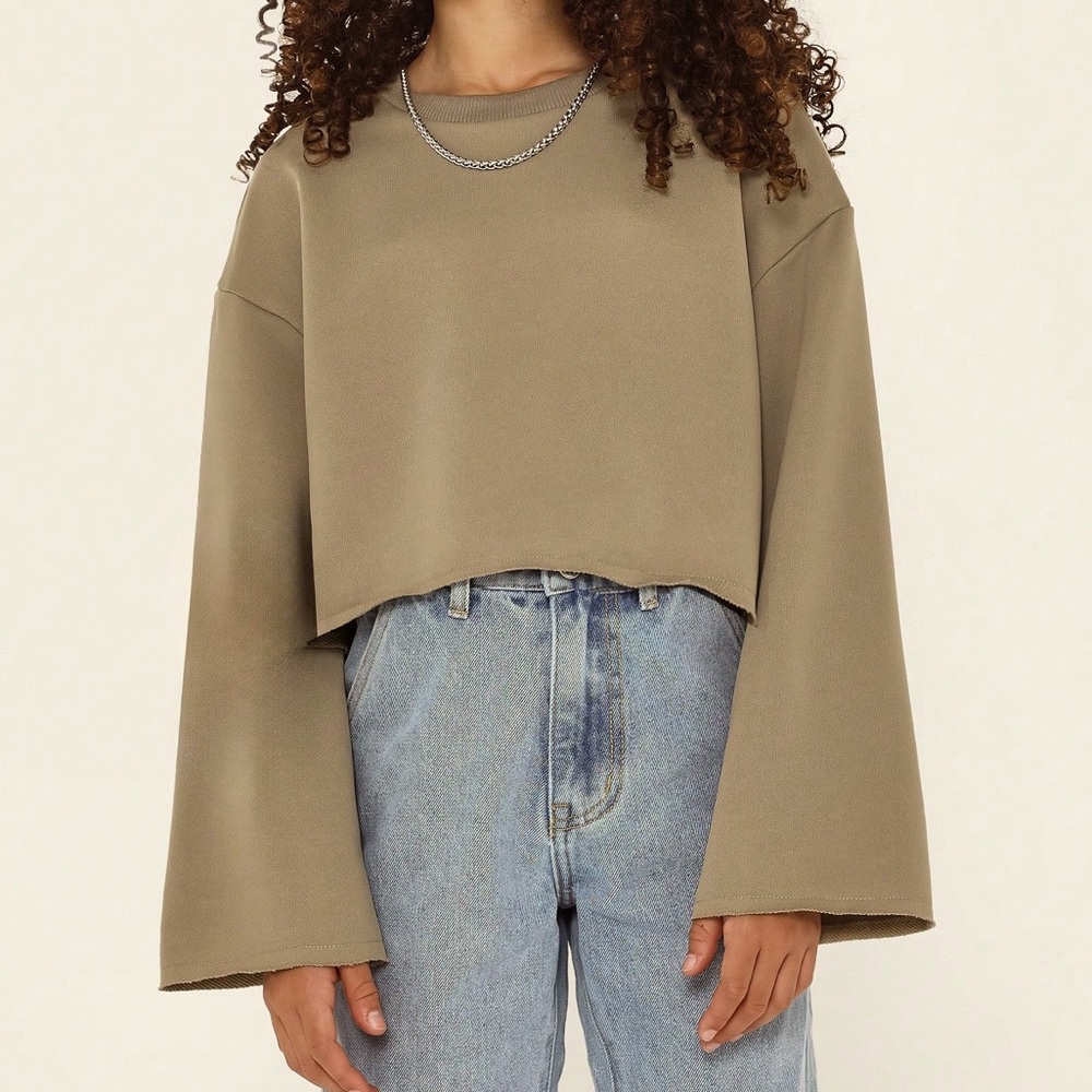 Girls Cropped Loose Fit Sweatshirt-Medium